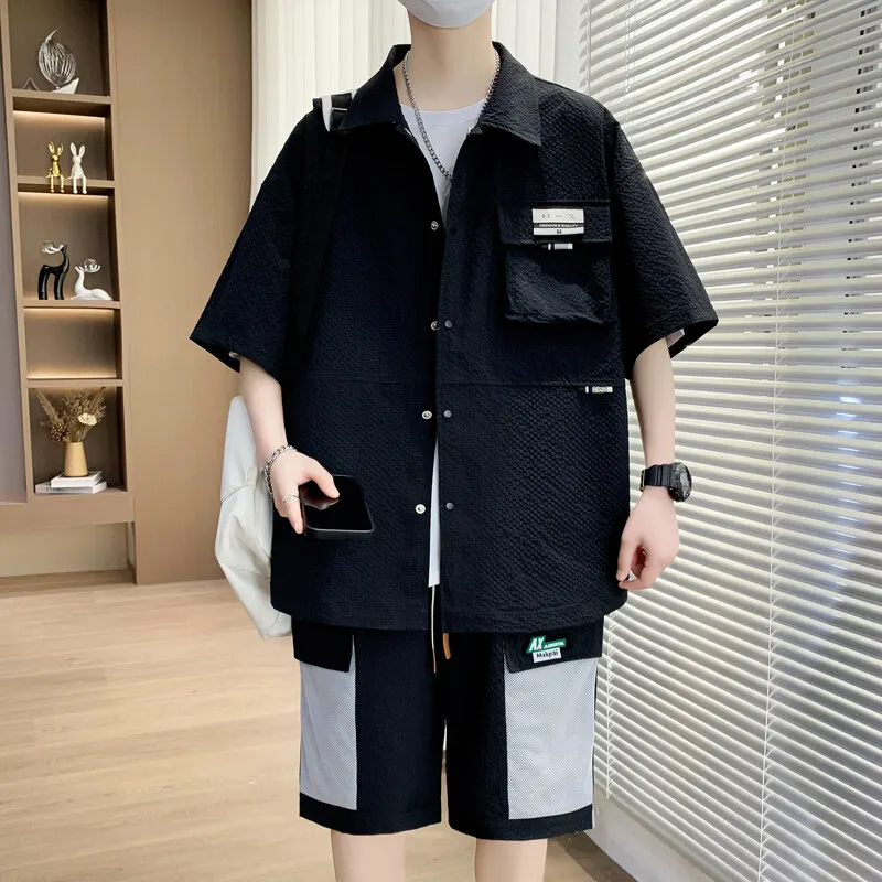 Classic Men's Casual 2-Piece Sets 2025 Summer Short Sleeve Shirt & Drawstring Shorts High Streetwear Outfit Top & Pant Tracksuit
Classic Men's Casual 2-Piece Sets 2025 Summer Short Sleeve Shirt & Drawstring Shorts High Streetwear Outfit Top & Pant Tracksuit
