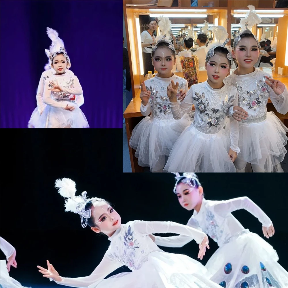 LED Peacock Wings LED Dance Party Stage Performance Only Tails Costumes Kindergarten National Dancing Uniform Elegant Carnival
LED Peacock Wings LED Dance Party Stage Performance Only Tails Costumes Kindergarten National Dancing Uniform Elegant Carnival