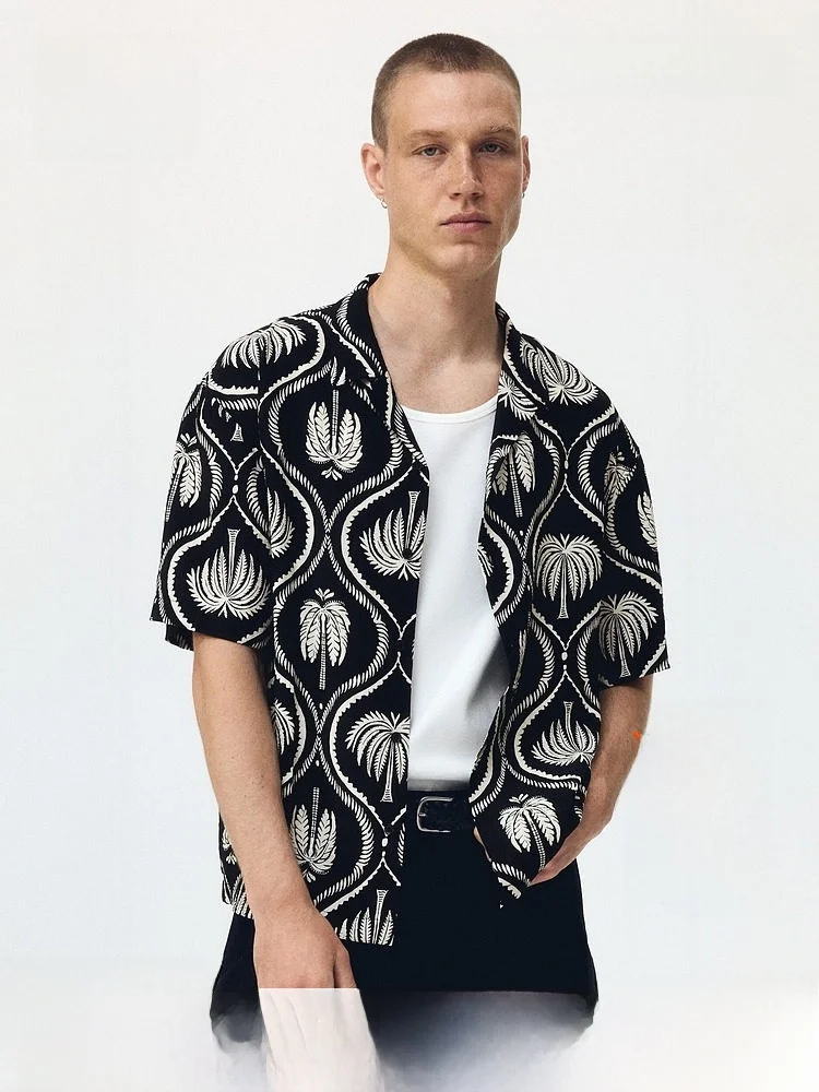 H&M Men's Casual Style Cuban Collar Shirt Standard Fit Short Sleeve Printed Button up Regular Length Summer New Arrival
H&M Men's Casual Style Cuban Collar Shirt Standard Fit Short Sleeve Printed Button up Regular Length Summer New Arrival