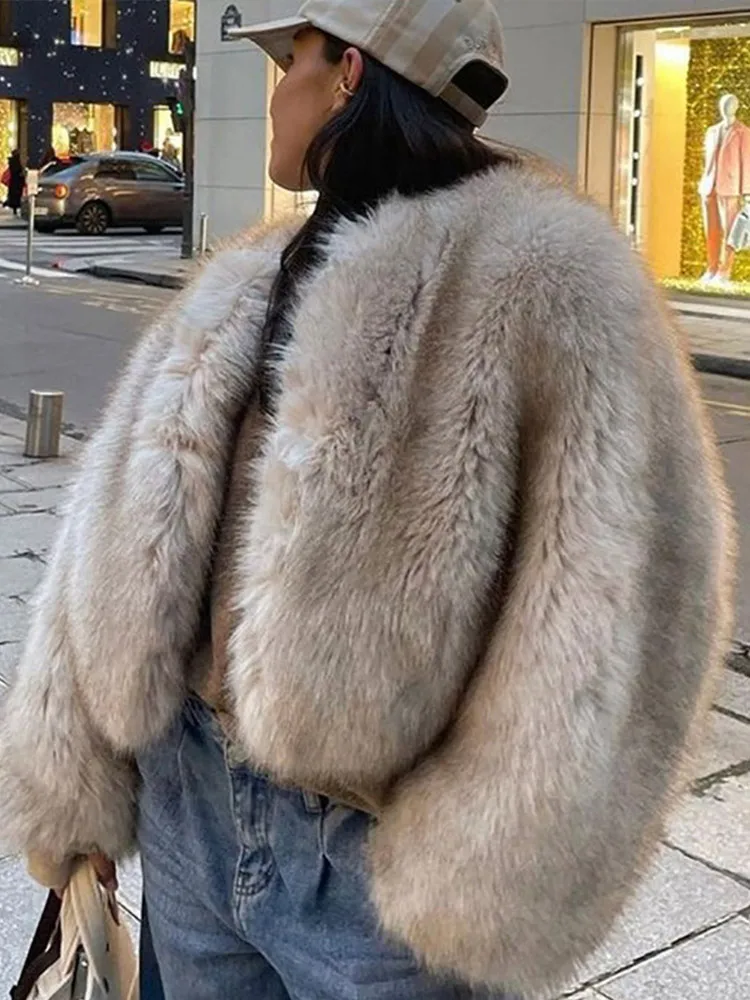 Fluffy Faux Fur Solid Women Jacket Full Sleeve Loose Female Coat 2024 Autumn Winter Warm Thicken All Match V-neck Lady Overcoat
Fluffy Faux Fur Solid Women Jacket Full Sleeve Loose Female Coat 2024 Autumn Winter Warm Thicken All Match V-neck Lady Overcoat