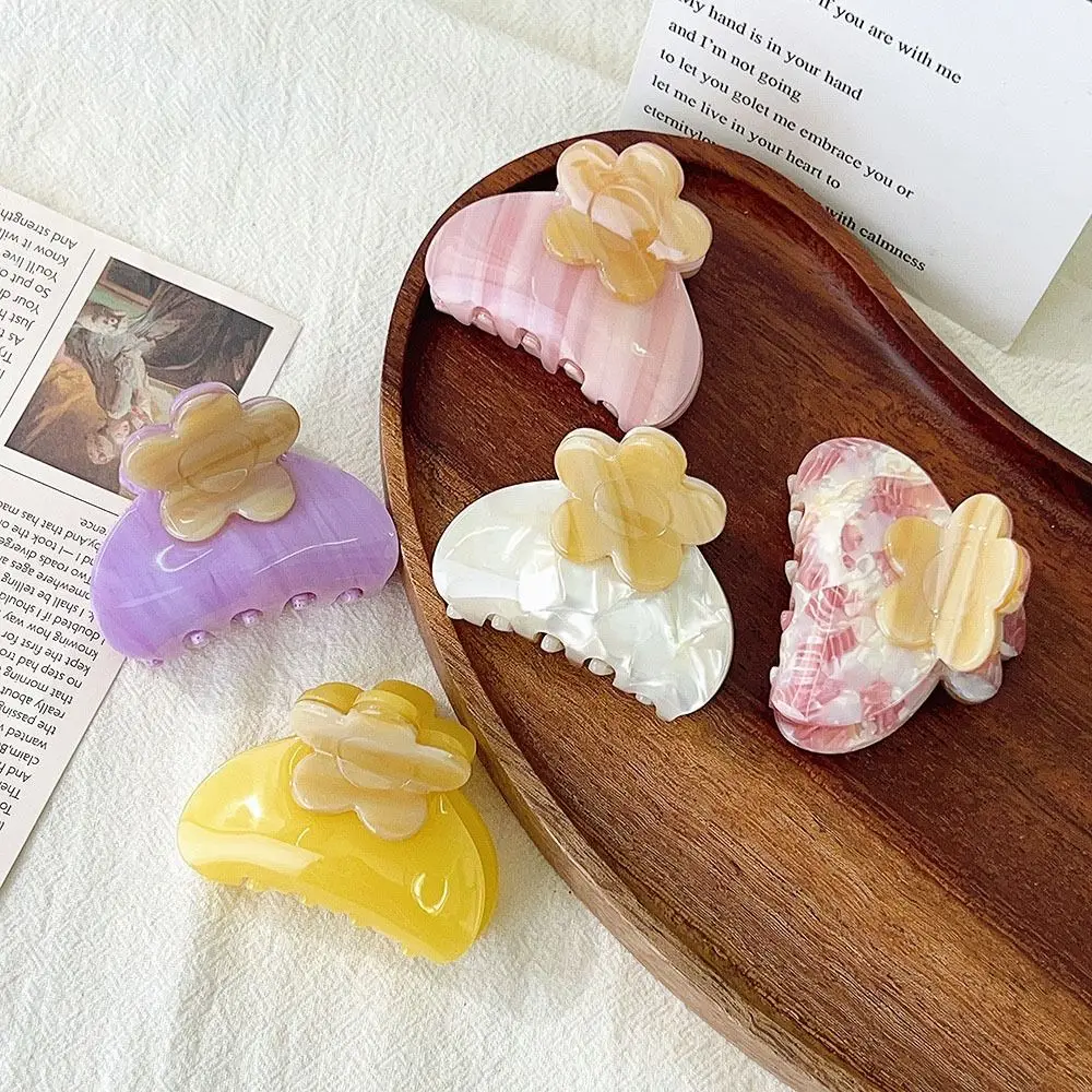 Vintage Elegant Acetic Acid Flower Hair Claw Acetate Korean Style French Shark Clip Small Trendy Flower Hair Crab Clip Headwear
Vintage Elegant Acetic Acid Flower Hair Claw Acetate Korean Style French Shark Clip Small Trendy Flower Hair Crab Clip Headwear