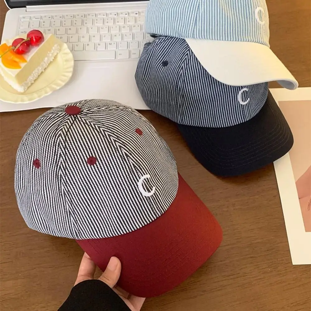 New Adjustable Embroidered Baseball Hat Embroidery Unisex Duck Tongue Hat Vintage Sunshade Sunscreen Hat Outdoor
New Adjustable Embroidered Baseball Hat Embroidery Unisex Duck Tongue Hat Vintage Sunshade Sunscreen Hat Outdoor