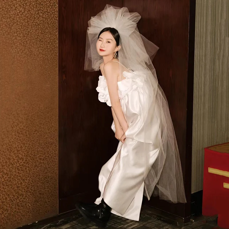 Ele Satin Wedding Dr Bride Travel Photoaphy Outfit Morning Robe Small Chest Strapl Unique White Dr Skirt
Ele Satin Wedding Dr Bride Travel Photoaphy Outfit Morning Robe Small Chest Strapl Unique White Dr Skirt