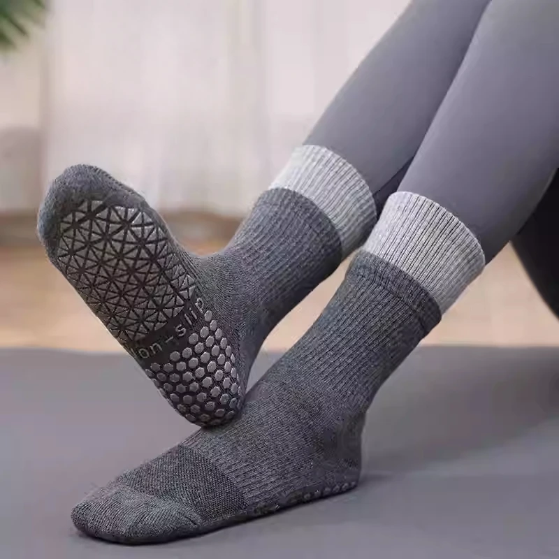 New Double Layer Yoga Socks Professional Silicone Anti-slip Pilates Socks Cotton Breathable Gym Fitness Floor Dance Sports Socks
New Double Layer Yoga Socks Professional Silicone Anti-slip Pilates Socks Cotton Breathable Gym Fitness Floor Dance Sports Socks