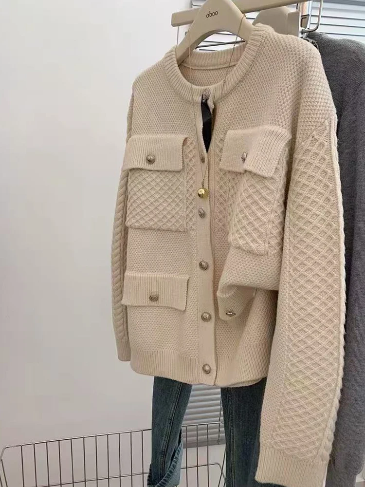 Thiened Long Sve Knitted Sweater Coat for Women Autumn Winter New Arrival Ladies' Top Open Cardigan Sle Warmth Faion
Thiened Long Sve Knitted Sweater Coat for Women Autumn Winter New Arrival Ladies' Top Open Cardigan Sle Warmth Faion