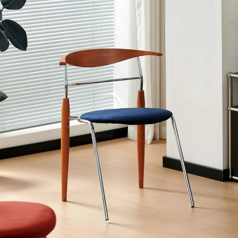 Cream wind chair designer Internet celebrity home solid wood backrest coffee B & B dining table and chairs
Cream wind chair designer Internet celebrity home solid wood backrest coffee B & B dining table and chairs