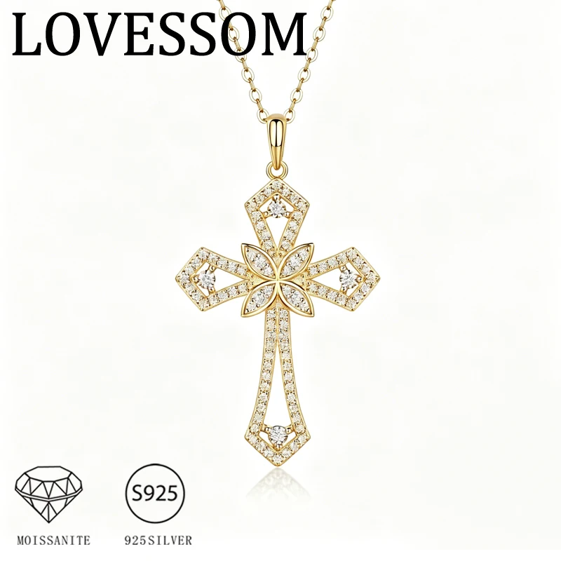 A high-quality 925 sterling silver cross pendant necklace with moissanite, unisex design.
A high-quality 925 sterling silver cross pendant necklace with moissanite, unisex design.