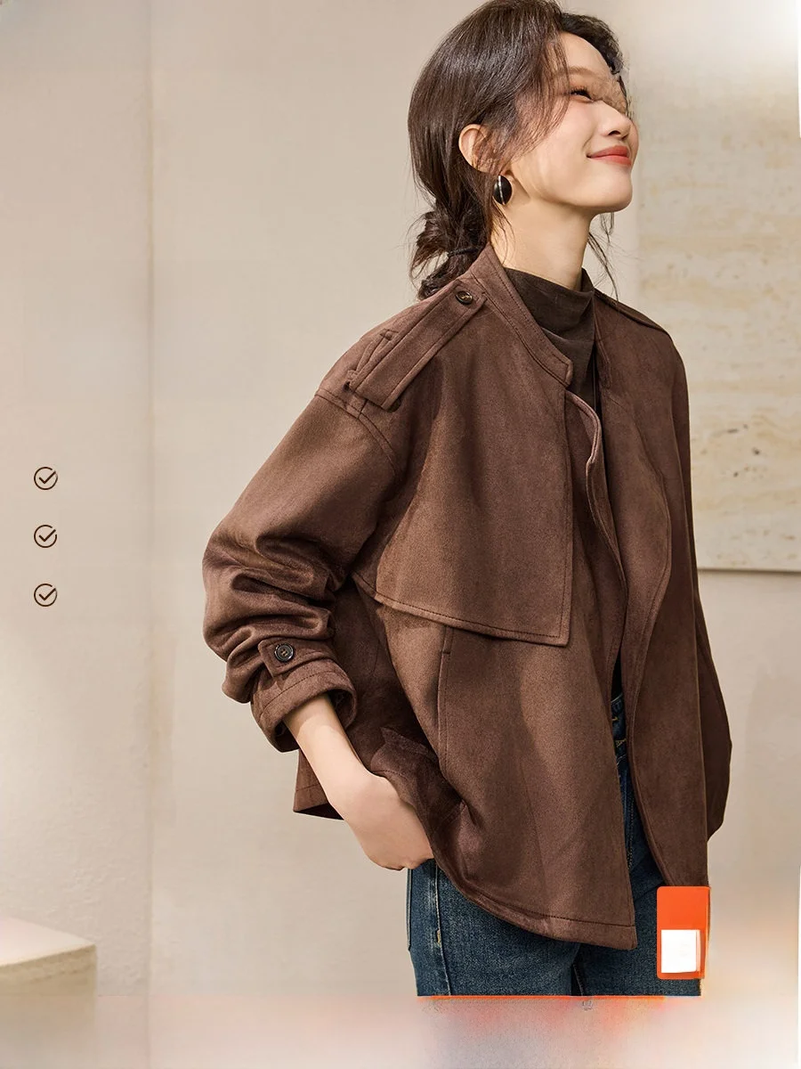 Mo Han Mei Cold Sensation Suede Jaet, весна 2026, новая ветровка свободного силуэта с отложным воротником, верхняя одежда для женщин
Mo Han Mei Cold Sensation Suede Jaet, весна 2026, новая ветровка свободного силуэта с отложным воротником, верхняя одежда для женщин