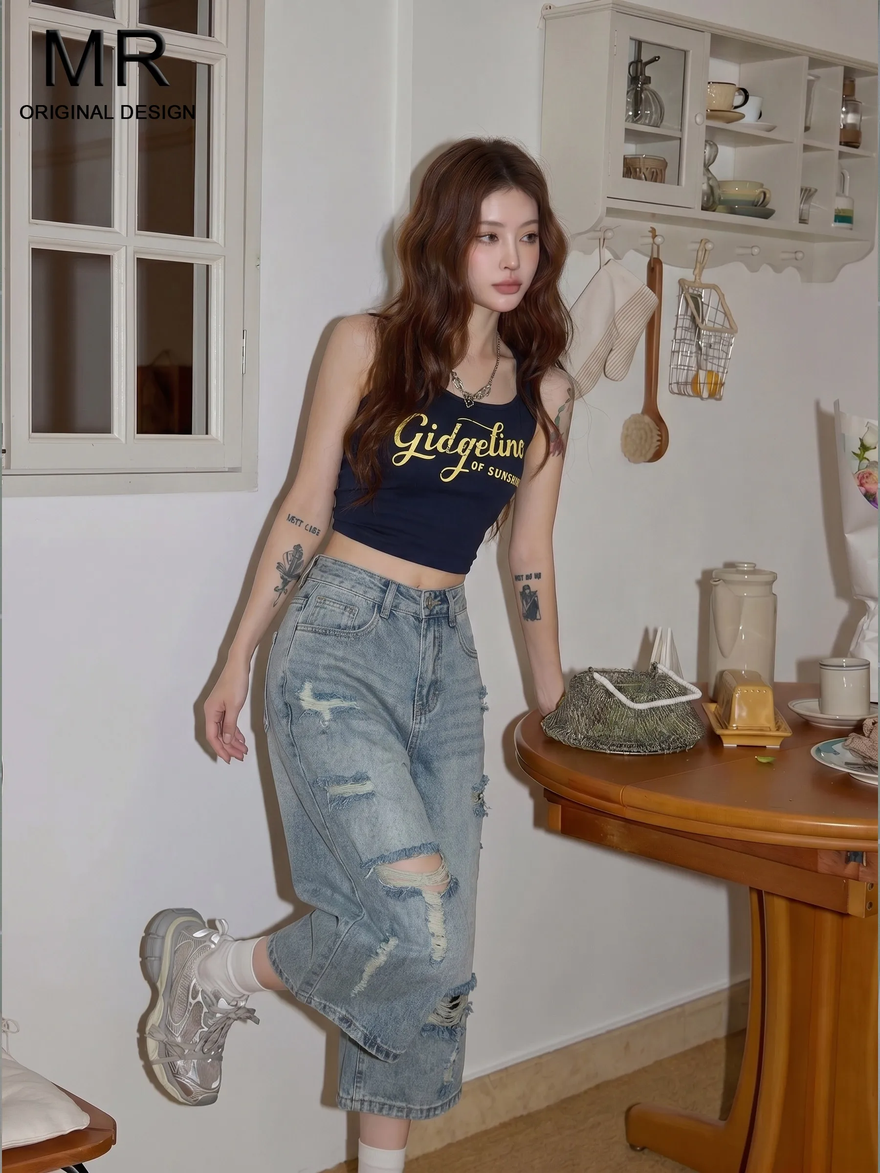 American Style Vintage Ripped Seven-Foot Women's Jeans High Waist Loose Drapey Wide Leg Mid-Pants Summer New Arrival
American Style Vintage Ripped Seven-Foot Women's Jeans High Waist Loose Drapey Wide Leg Mid-Pants Summer New Arrival