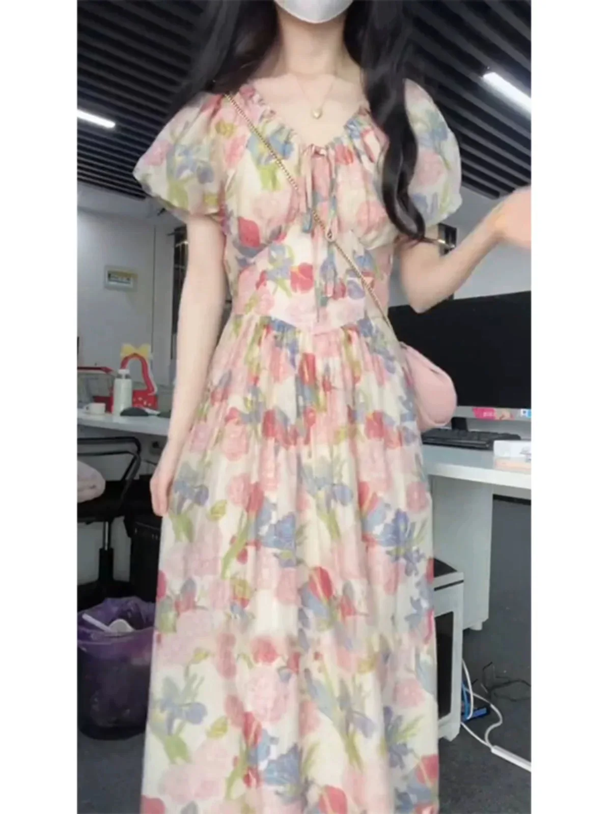 Floral Print Maxi Dress Tea Break Bubble Sleeve Sweet A-Line Summer Dopaamine Bright Holiday Dress Women's French Style Dress
Floral Print Maxi Dress Tea Break Bubble Sleeve Sweet A-Line Summer Dopaamine Bright Holiday Dress Women's French Style Dress