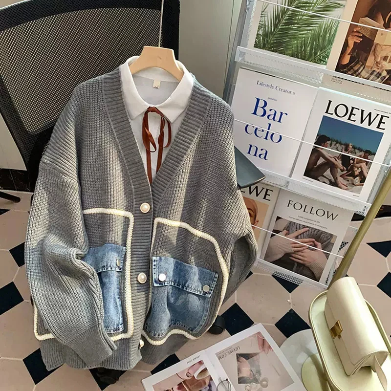 Women's Denim Stitching Sweater Coat Autumn Clothes 2022 New Korean Version Loose Knit Cardigan Blue Knitted Oversized Sweater
Women's Denim Stitching Sweater Coat Autumn Clothes 2022 New Korean Version Loose Knit Cardigan Blue Knitted Oversized Sweater