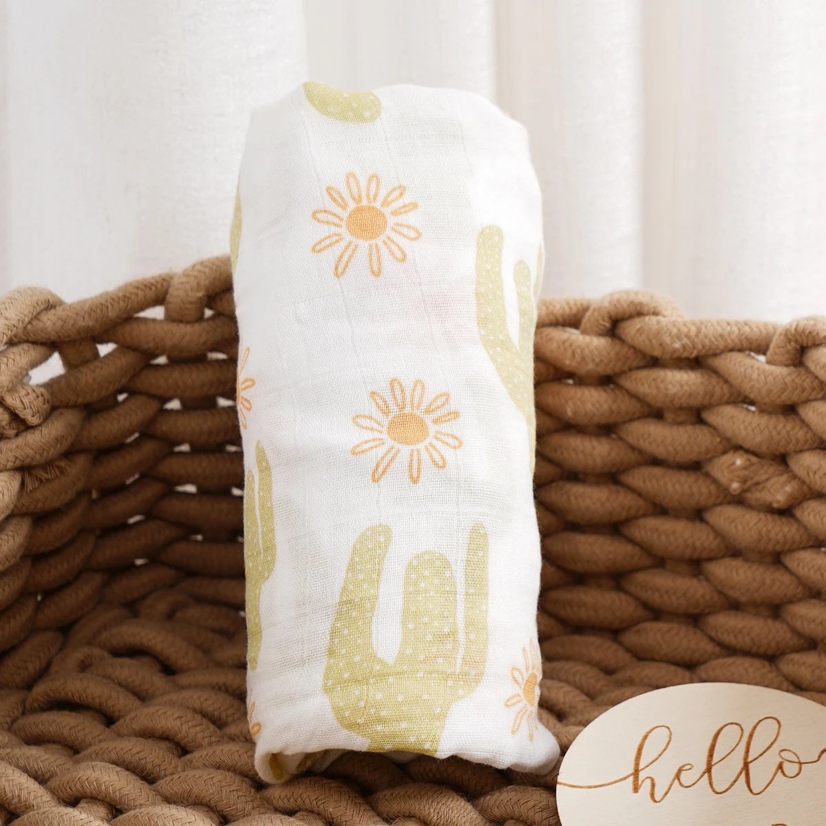 Elinfant 1PCS Bamboo Cotton Baby Towel Wrap 120x110cm Soft Print Baby Muslin Swaddle Blanket
Elinfant 1PCS Bamboo Cotton Baby Towel Wrap 120x110cm Soft Print Baby Muslin Swaddle Blanket