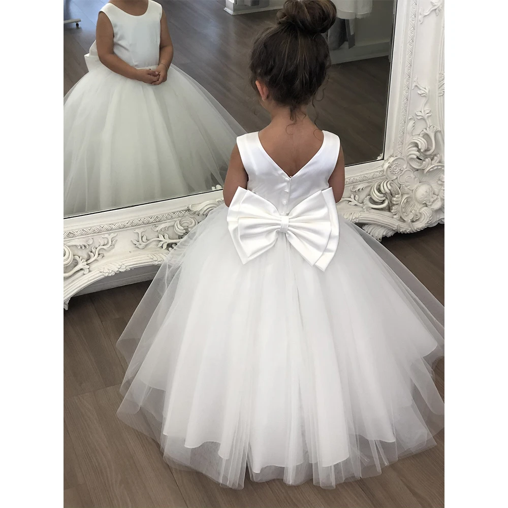 SZHNYLW White Flower Girl Dress Satin Puffy Child Party Dress with Bow Long Girl Dresses for Wedding Child Dress Kid Gown
SZHNYLW White Flower Girl Dress Satin Puffy Child Party Dress with Bow Long Girl Dresses for Wedding Child Dress Kid Gown