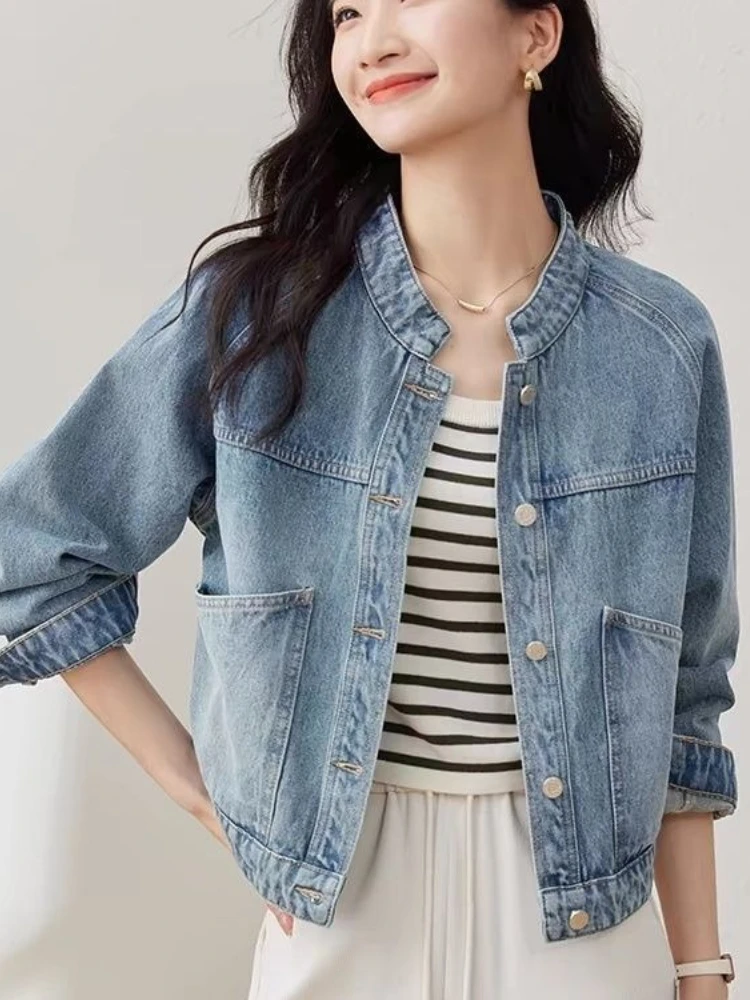 Vintage Washed Blue Denim Cropped Jacket for Petite Women Spring Fall Stand Collar Long Sleeve Jean Coat Casual Loose Outewear
Vintage Washed Blue Denim Cropped Jacket for Petite Women Spring Fall Stand Collar Long Sleeve Jean Coat Casual Loose Outewear