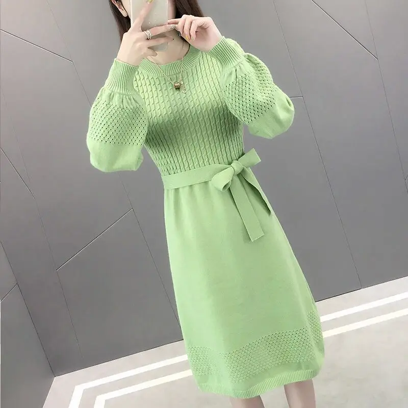 Autumn Winter Long Sleeves Women Sweater Dress Korean Solid Color O-neck Lantern Sleeve Knit Dresses Design Dress Robe New Chic
Autumn Winter Long Sleeves Women Sweater Dress Korean Solid Color O-neck Lantern Sleeve Knit Dresses Design Dress Robe New Chic