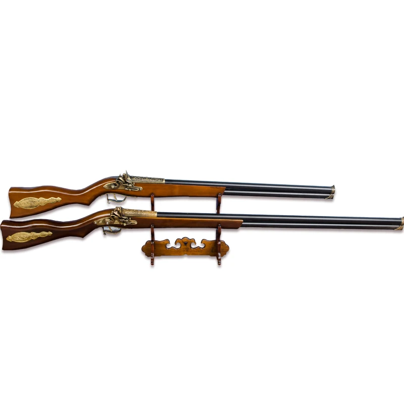 European retro double-barreled flintlock musket bookcase boss table bogu rack crafts PlayerUnknown's Battlegrounds troll 
European retro double-barreled flintlock musket bookcase boss table bogu rack crafts PlayerUnknown's Battlegrounds troll