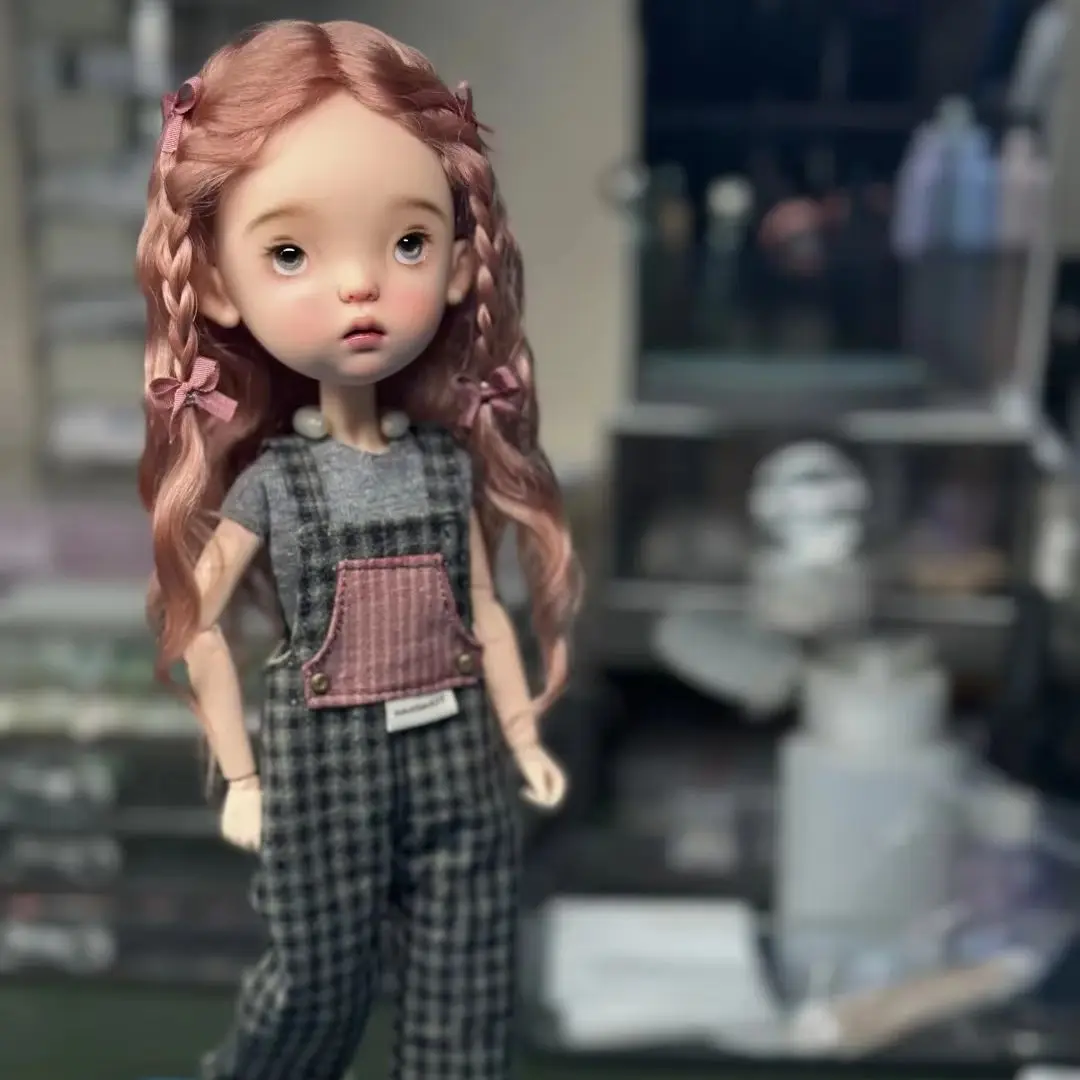 New sd BJD Doll1/6 26cm landoudou Girl Gift Resin Doll Art Model High Quality Toy DIY Makeup
New sd BJD Doll1/6 26cm landoudou Girl Gift Resin Doll Art Model High Quality Toy DIY Makeup