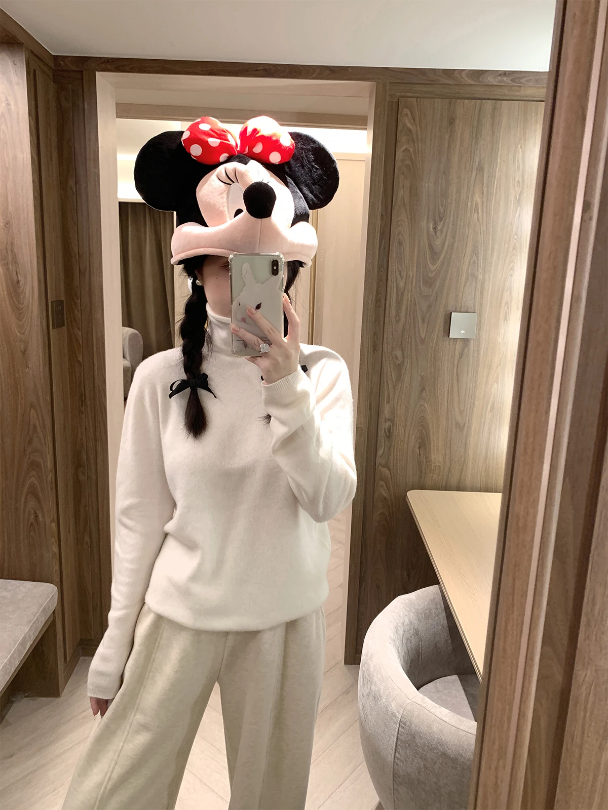 Женский свитер из 100% шерсти с высоким воротом, свободного кроя, универсальный, комфортный, вязаный, с длинными рукавами, осенне-зимняя мода
Женский свитер из 100% шерсти с высоким воротом, свободного кроя, универсальный, комфортный, вязаный, с длинными рукавами, осенне-зимняя мода