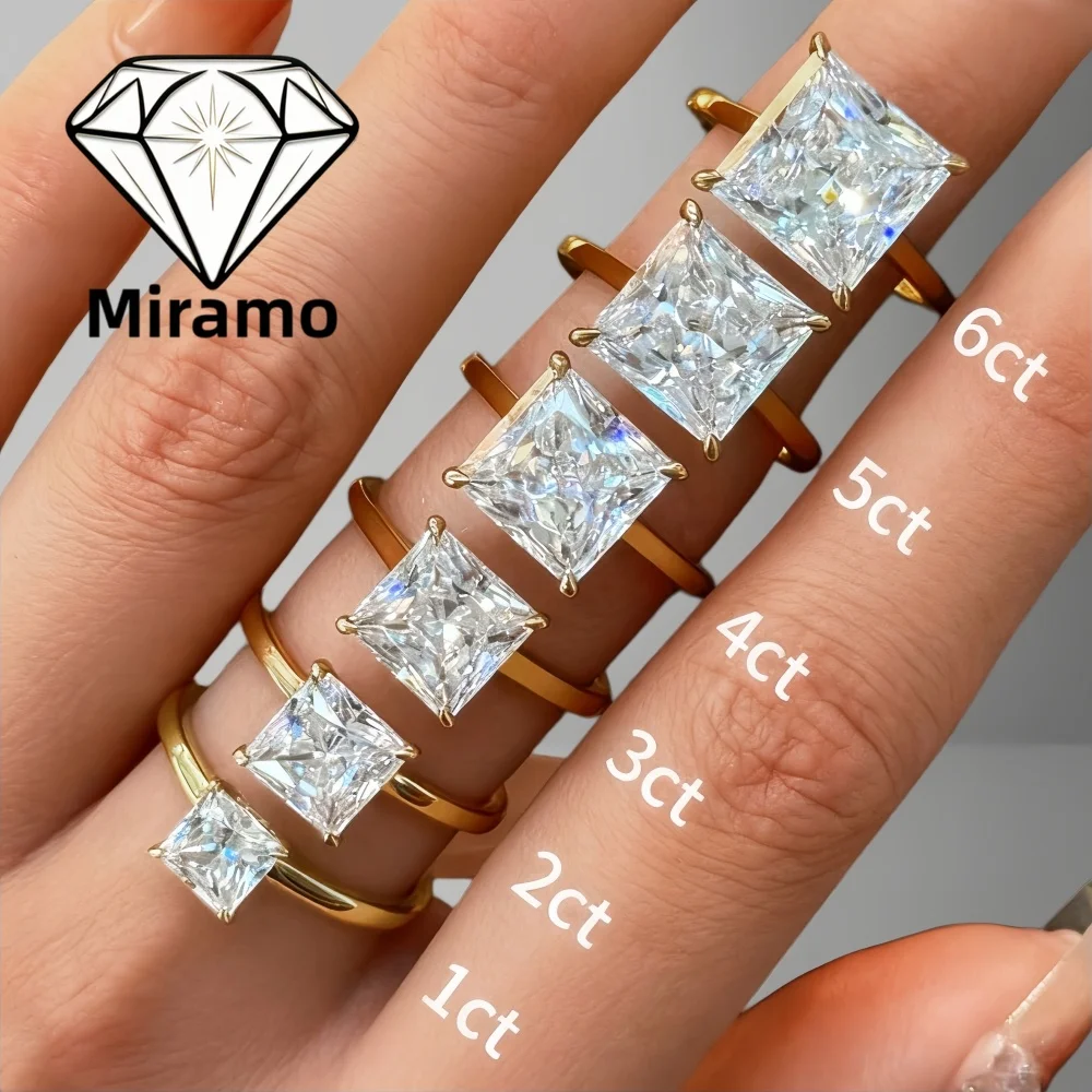 1-6Carat Princess Cut Moissanite Engagement Ring Halo Band Diamond Wedding Rings for Women S925 Sterling Silver with Certificate
1-6Carat Princess Cut Moissanite Engagement Ring Halo Band Diamond Wedding Rings for Women S925 Sterling Silver with Certificate