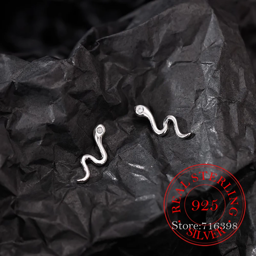 Korean 925 Sterling Silver Cute Snake Stud Earrings For Women Wedding Party Jewelry Gift Female Pendientes
Korean 925 Sterling Silver Cute Snake Stud Earrings For Women Wedding Party Jewelry Gift Female Pendientes