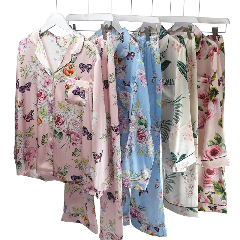 2022 Spring and Autumn New Casual Pajamas Ladies Casual Print Suit Large Size European and American Homewear
2022 Spring and Autumn New Casual Pajamas Ladies Casual Print Suit Large Size European and American Homewear