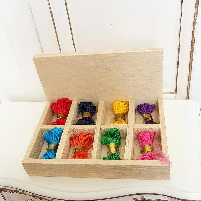 1/12 Dollhouse Vintage Wooden Sewing Box Model Dollhouse Simulation Sewing Scene Decoration Dolls House Pretend Play Toy
1/12 Dollhouse Vintage Wooden Sewing Box Model Dollhouse Simulation Sewing Scene Decoration Dolls House Pretend Play Toy