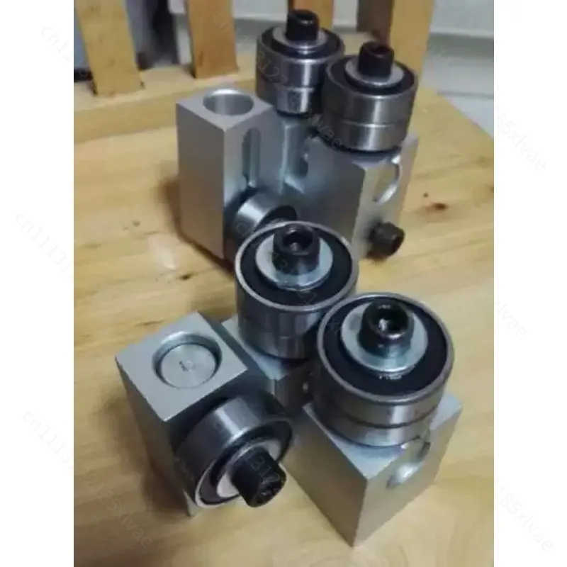 Band Saw Accessories Set, Upper & Lower Saw Clamps, Guide Bearings, Blade Guide Wheels & Card Fixing Shaft Replacement Parts
Band Saw Accessories Set, Upper & Lower Saw Clamps, Guide Bearings, Blade Guide Wheels & Card Fixing Shaft Replacement Parts