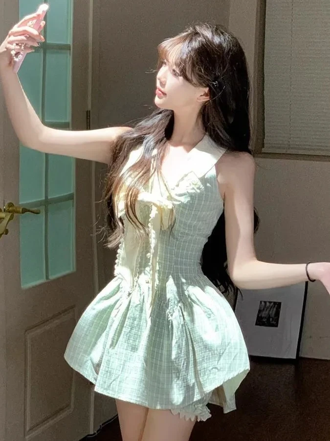 Летнее платье-юбка в клетку «Sweet Heart» для женщин, с эффектом утягивания талии, винтажный дизайн, модель Pure Desire Svel
Летнее платье-юбка в клетку «Sweet Heart» для женщин, с эффектом утягивания талии, винтажный дизайн, модель Pure Desire Svel