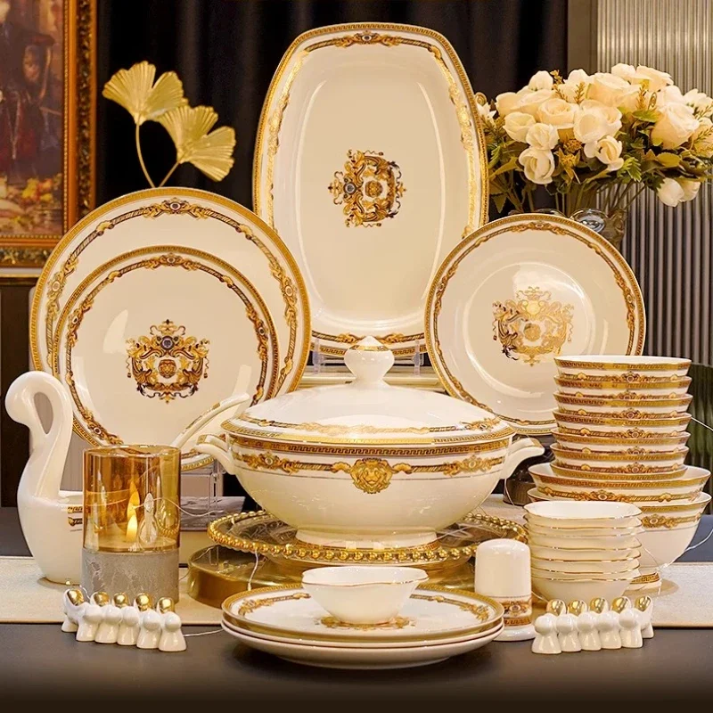 Gold Bone China Dinnerware Sets Ceramics Kitchen Gift Luxury Christmas Dinner Sets Wedding Party Vajillas Ceramica Dishes
Gold Bone China Dinnerware Sets Ceramics Kitchen Gift Luxury Christmas Dinner Sets Wedding Party Vajillas Ceramica Dishes