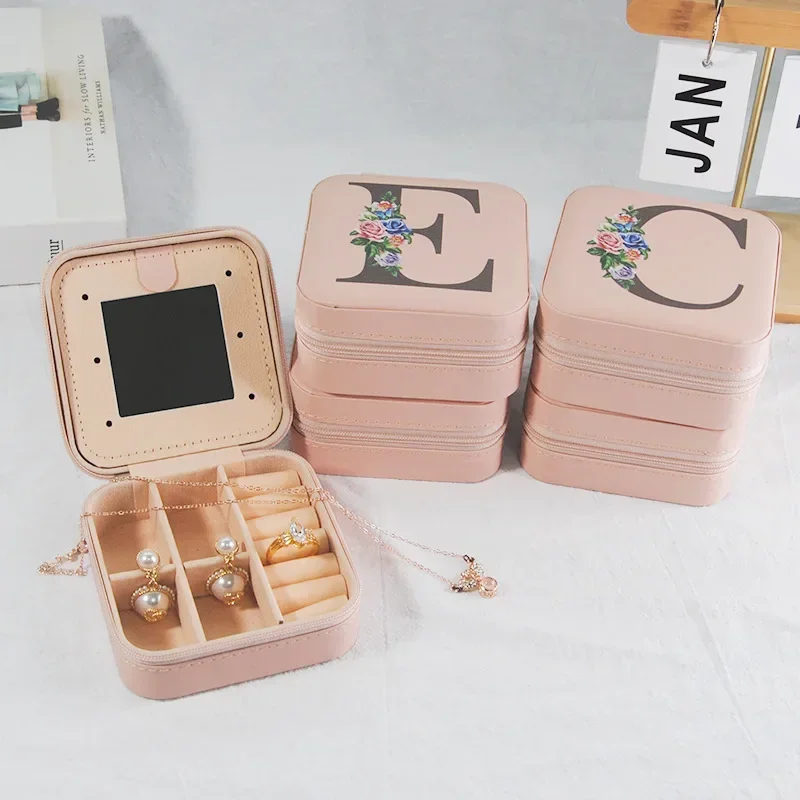 olden Alphabet Flower Print Jewelry Boxes Personalized Jewelry Box Girls Jewelry Organizer Case For Wedding Party Gift Box
olden Alphabet Flower Print Jewelry Boxes Personalized Jewelry Box Girls Jewelry Organizer Case For Wedding Party Gift Box