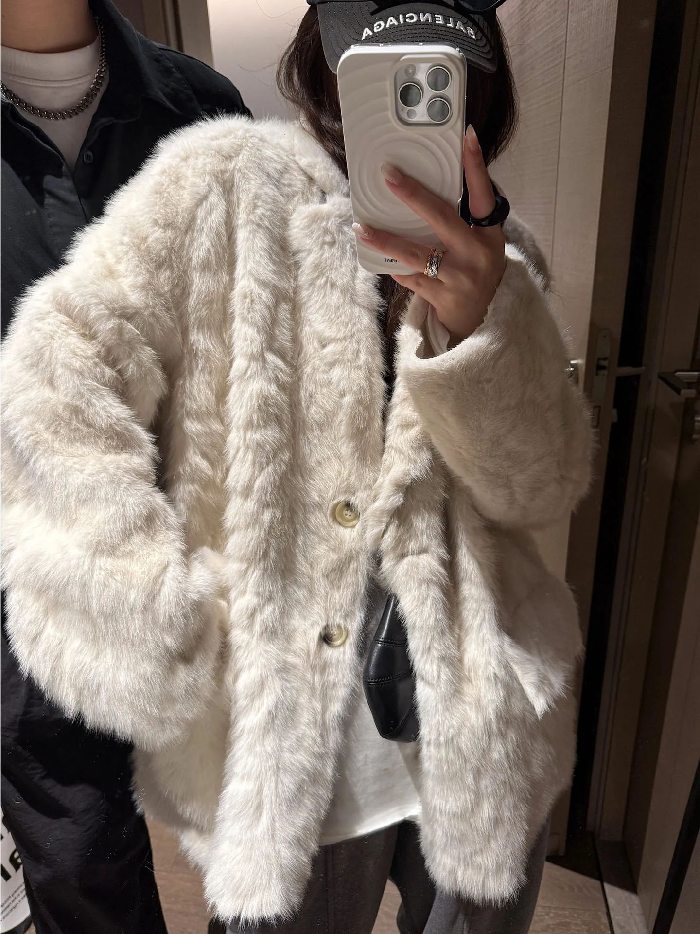 Autumn Winter New Sle Lazy High-End Fur And Leather Jaet Women's Casual Loose Environmental Protection Fur Coat Long Sve
Autumn Winter New Sle Lazy High-End Fur And Leather Jaet Women's Casual Loose Environmental Protection Fur Coat Long Sve