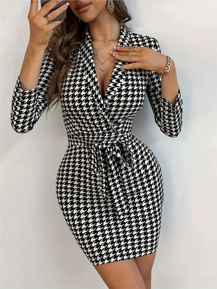 Spring Sexy V-neck Plaid Long-sleeve Mini Dress Belt For Women 2024 Party Slim Elegant Dresses Print Pencil Bodycon Vestidos
Spring Sexy V-neck Plaid Long-sleeve Mini Dress Belt For Women 2024 Party Slim Elegant Dresses Print Pencil Bodycon Vestidos