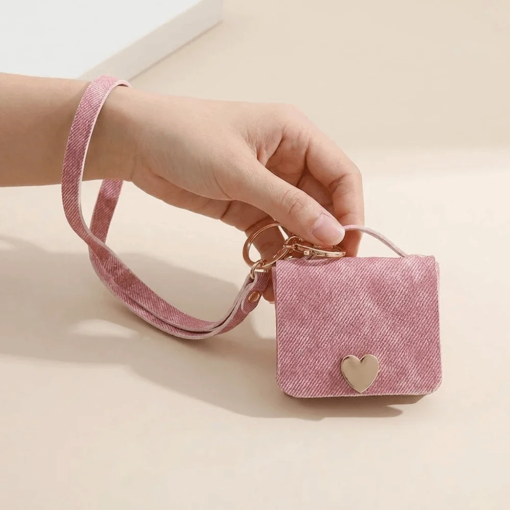 Phone Bag Ornament Creative Key Storage Bag Ins PU Leather Headphone Case Mini Heart Key Storage Pouch Women's Handba
Phone Bag Ornament Creative Key Storage Bag Ins PU Leather Headphone Case Mini Heart Key Storage Pouch Women's Handba