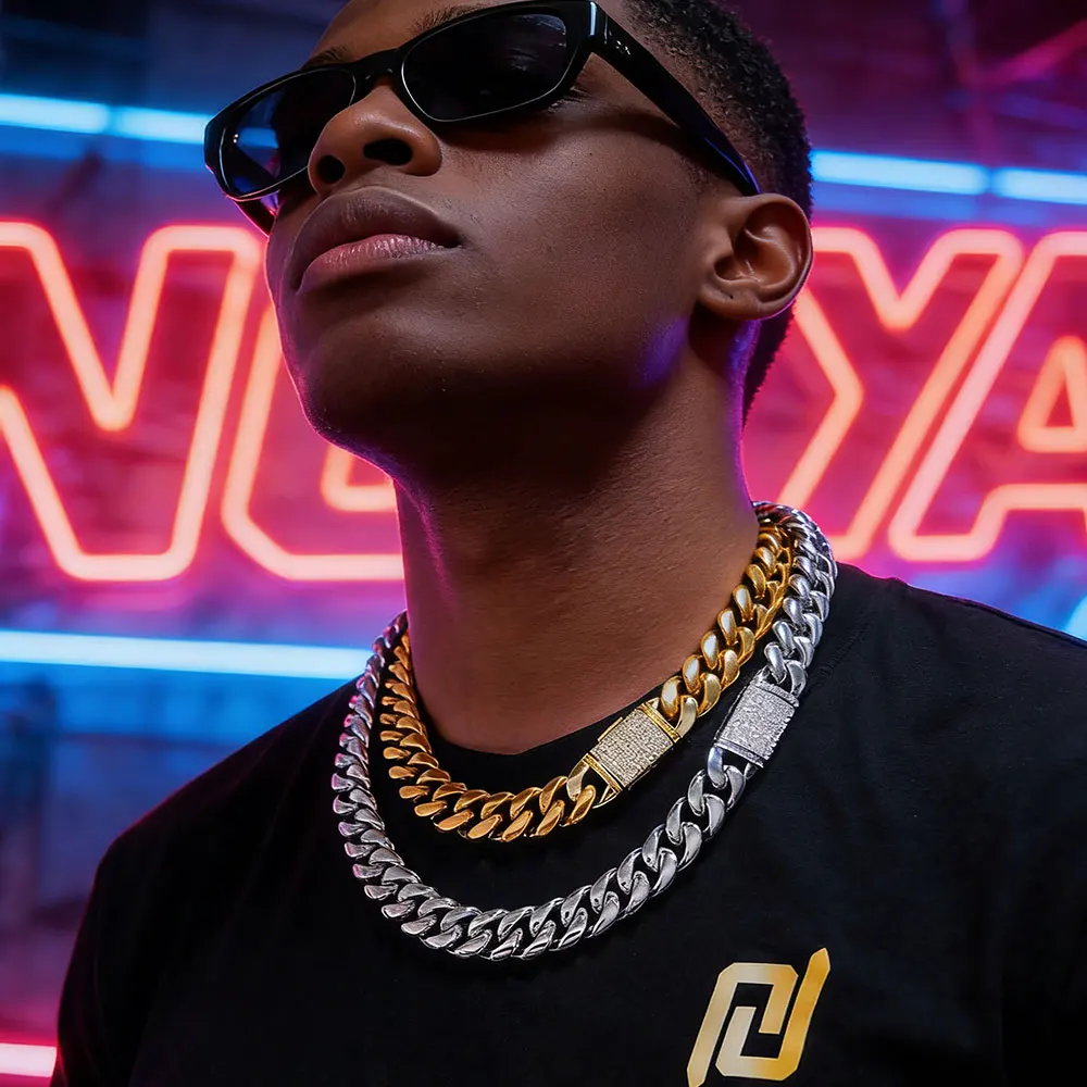 Boutique Men Choker Stainless Steel Plated 18K Gold Cuban Chain 18MM Iced CZ Buckle Miami Thick Necklace
Boutique Men Choker Stainless Steel Plated 18K Gold Cuban Chain 18MM Iced CZ Buckle Miami Thick Necklace