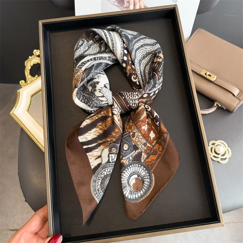 New Retro Ethnic Print Female Neck Scarf Women Hair Scarves Foulard Head Band Shawls Wraps Neckerchief Bandana
New Retro Ethnic Print Female Neck Scarf Women Hair Scarves Foulard Head Band Shawls Wraps Neckerchief Bandana