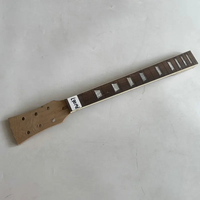 RN067 Машинная головка L3R3, гриф для электрогитары, клен + палисандр, 22 лада для деталей гитары «сделай сам», 628, длина весов, Unfinihsed
RN067 Машинная головка L3R3, гриф для электрогитары, клен + палисандр, 22 лада для деталей гитары «сделай сам», 628, длина весов, Unfinihsed