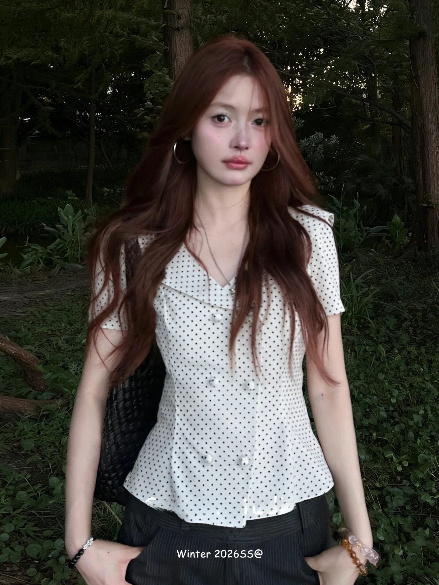Slim Fit Naval Collar Polka Dot Short Sleeve Shirt Women's Early Summer Fashion Shoulder Line Shirt Korean Style Top
Slim Fit Naval Collar Polka Dot Short Sleeve Shirt Women's Early Summer Fashion Shoulder Line Shirt Korean Style Top