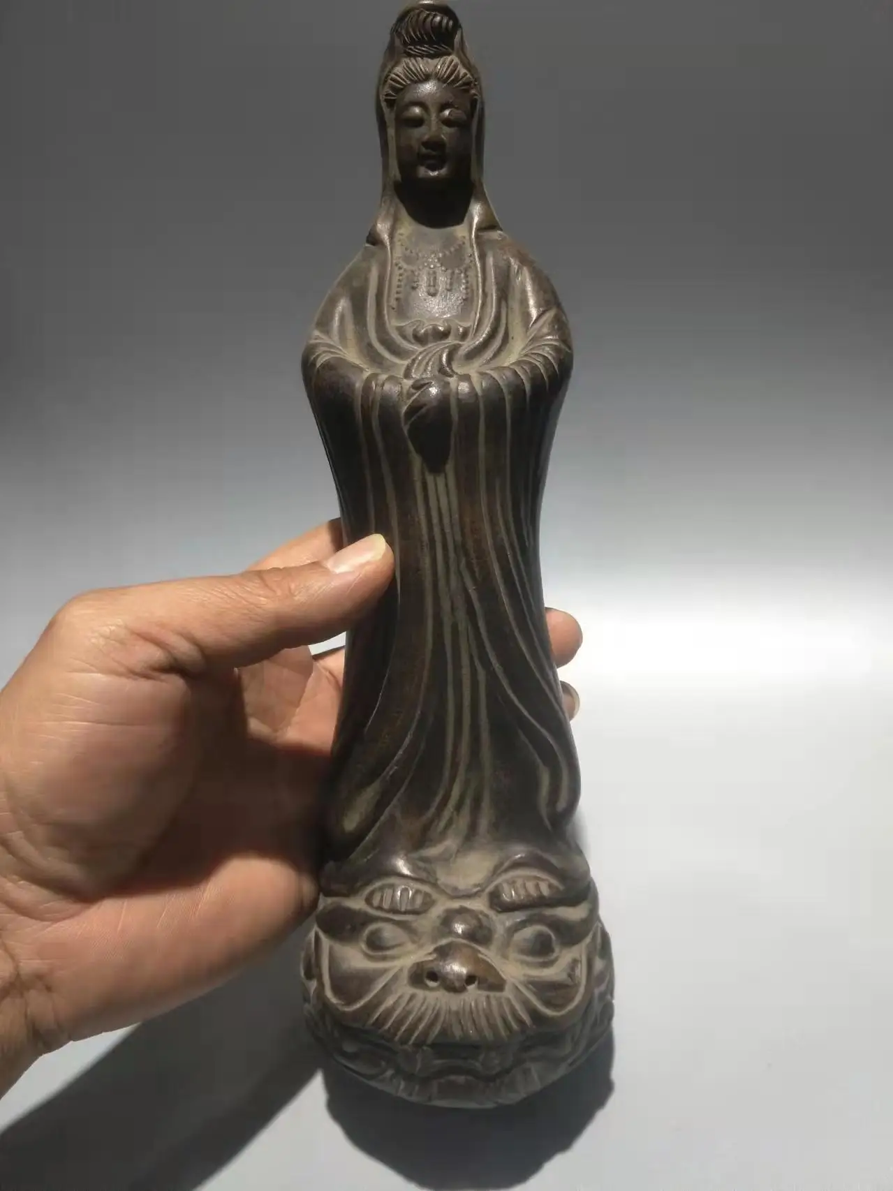 Старая китайская эмалированная глина YiXing Zisha (красная глина), бесплатная доставка
Старая китайская эмалированная глина YiXing Zisha (красная глина), бесплатная доставка