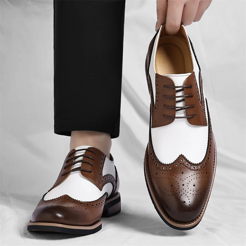 Retro Style Spring New Men's Blok Pointed Business Casual Leather Shoes Fashion Brand Comfortable Lace Up Casual Oxford Shoes
Retro Style Spring New Men's Blok Pointed Business Casual Leather Shoes Fashion Brand Comfortable Lace Up Casual Oxford Shoes