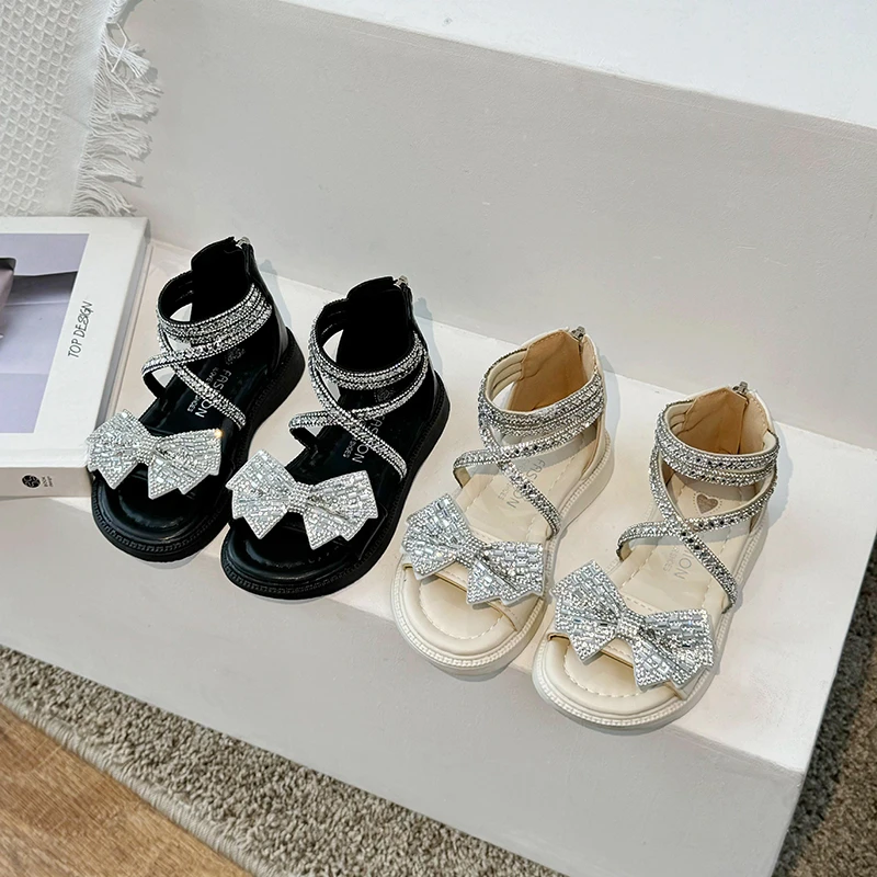 2026 Summer New Children's Shoes Girls' Fashion Sandals Butterfly Knots Fashionable Elegant Comfortable Open toed Sandals
2026 Summer New Children's Shoes Girls' Fashion Sandals Butterfly Knots Fashionable Elegant Comfortable Open toed Sandals