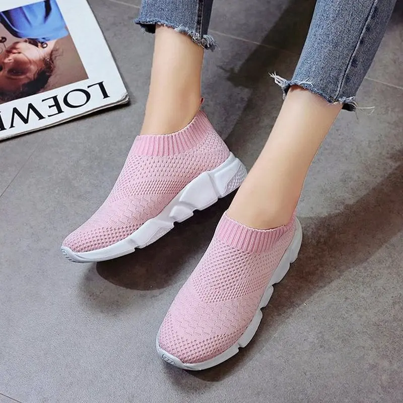 Sport Shoes Women Casual Loafers Soft Breathable High Quality Woman Platform Shoes Sneakers Plus Size Ladies Trainers Shoes Flat
Sport Shoes Women Casual Loafers Soft Breathable High Quality Woman Platform Shoes Sneakers Plus Size Ladies Trainers Shoes Flat