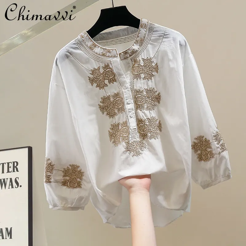 Fashionable Korean-style Ethnic Embroidered White Blouse for Women 2026 Summer New Sweet Girls Mid-sleeve Slim Women's Shirt Top
Fashionable Korean-style Ethnic Embroidered White Blouse for Women 2026 Summer New Sweet Girls Mid-sleeve Slim Women's Shirt Top