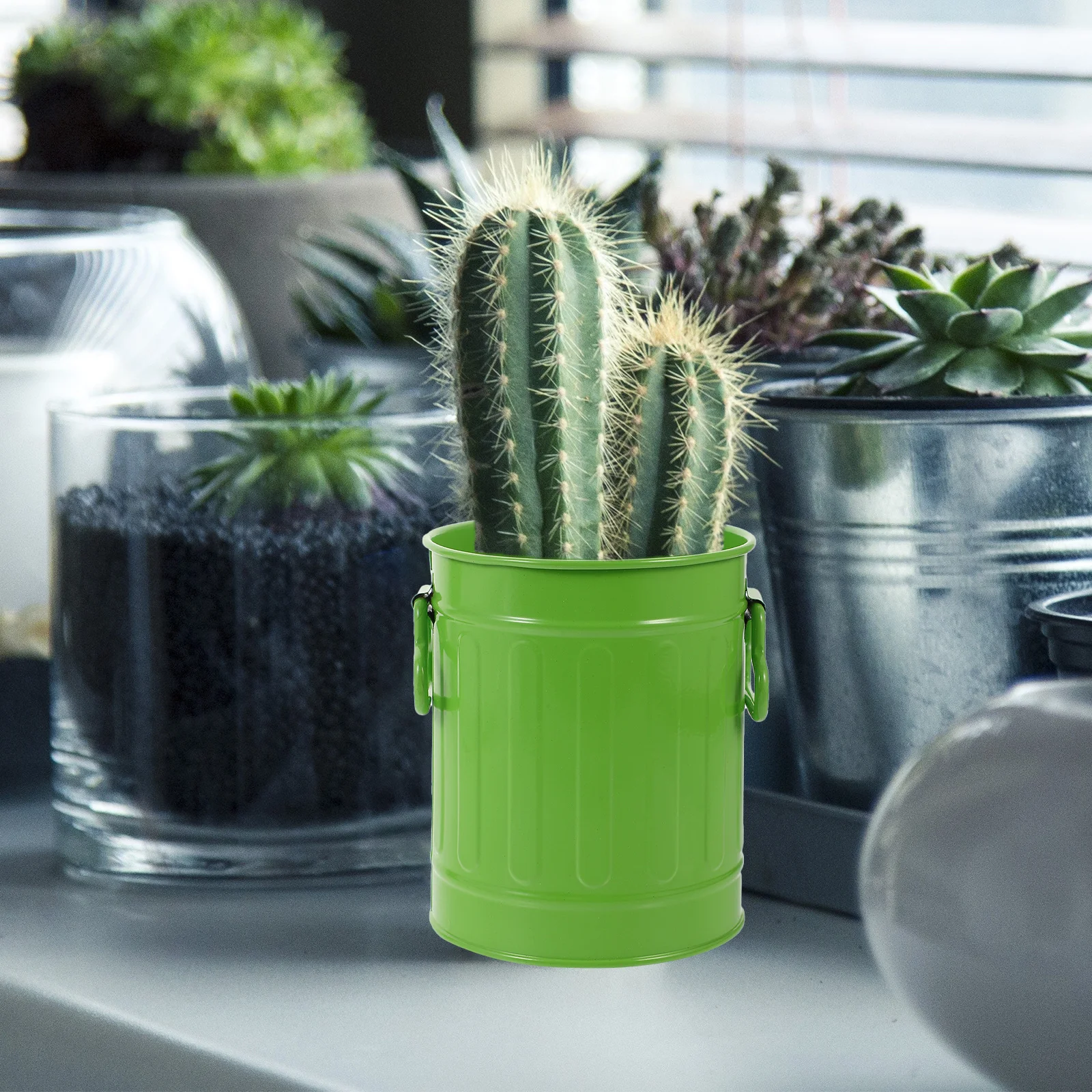 Iron Desk Trash Can Multi-Purpose Storage Container Elegant Design for Home Office Decor Desk Trash Can
Iron Desk Trash Can Multi-Purpose Storage Container Elegant Design for Home Office Decor Desk Trash Can