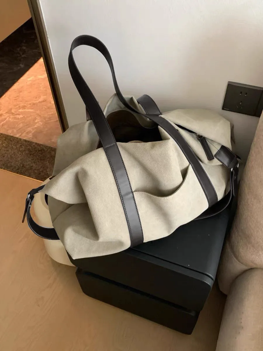 Laid-back Matte Finish Large Capacity Women's Tote Bag Casual Commuter Shoulder Bag Autumn 2025 Leisure British Style
Laid-back Matte Finish Large Capacity Women's Tote Bag Casual Commuter Shoulder Bag Autumn 2025 Leisure British Style