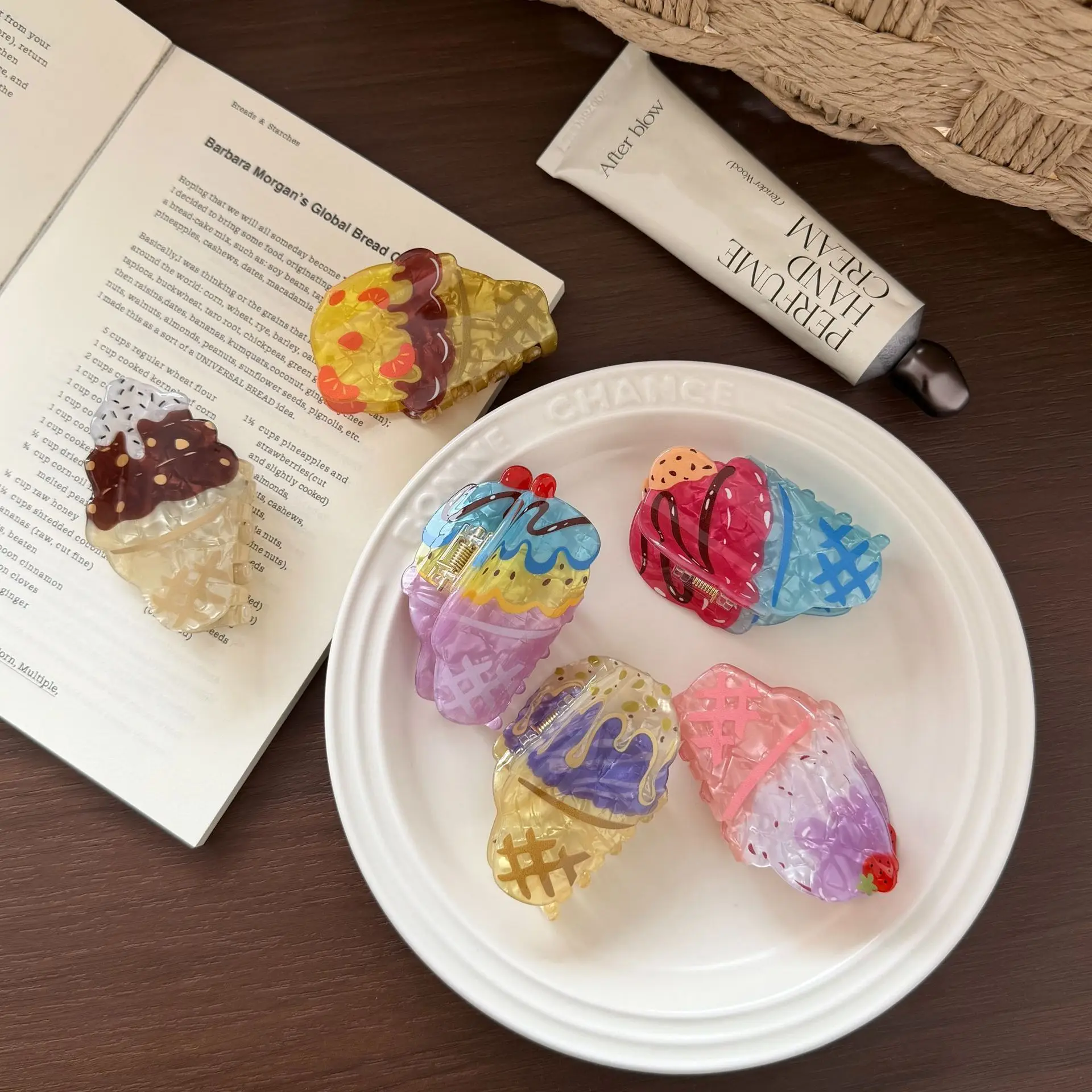 Premium Acrylic Shark Clip Ice Cream Cone Design Colorful Creamy Cute for Girls Daily Hair Accessory Hair Accessories
Premium Acrylic Shark Clip Ice Cream Cone Design Colorful Creamy Cute for Girls Daily Hair Accessory Hair Accessories