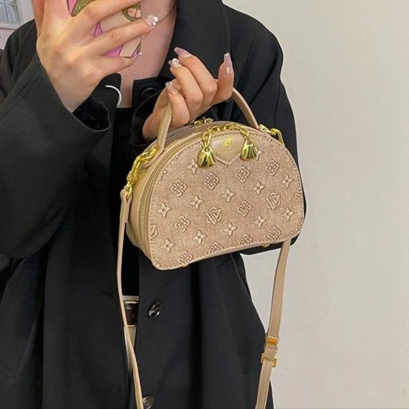 Unique Square Satchel Diaper Bag Luxury Brand Classic Elegant Large Capacity Messenger Purse For Shopping Business Commuter
Unique Square Satchel Diaper Bag Luxury Brand Classic Elegant Large Capacity Messenger Purse For Shopping Business Commuter