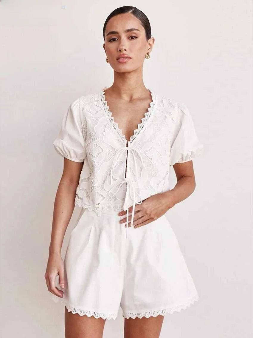 Clacive Sexy Loose White Cotton 2 Piece Women Outfit Set Chic Faionable Winter Collection for Middle-Aged Women
Clacive Sexy Loose White Cotton 2 Piece Women Outfit Set Chic Faionable Winter Collection for Middle-Aged Women
