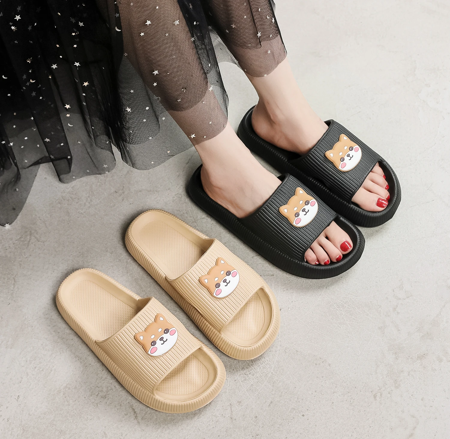 Summer Women Slippers Thick Bottom Beach Travel Handmade Diy Cloud Slippers Antiskid Integrated Molding Lovely Dog Women Shoes
Summer Women Slippers Thick Bottom Beach Travel Handmade Diy Cloud Slippers Antiskid Integrated Molding Lovely Dog Women Shoes