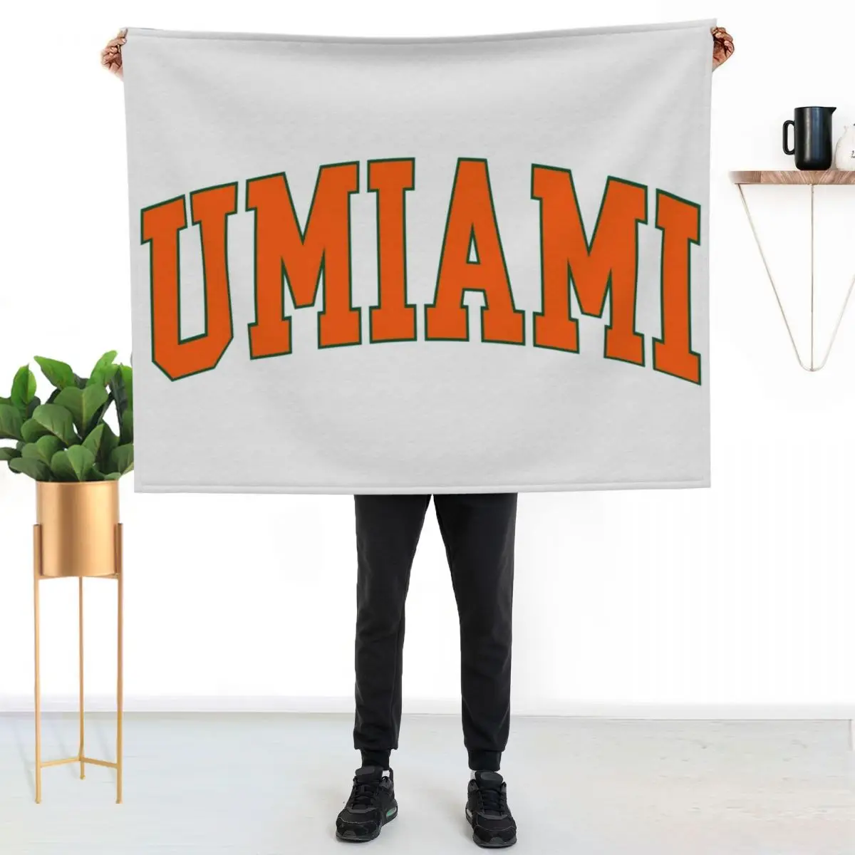 umiami - varsity font curved Throw Blanket All Season Lightweight Soft Blanket for Bed
umiami - varsity font curved Throw Blanket All Season Lightweight Soft Blanket for Bed