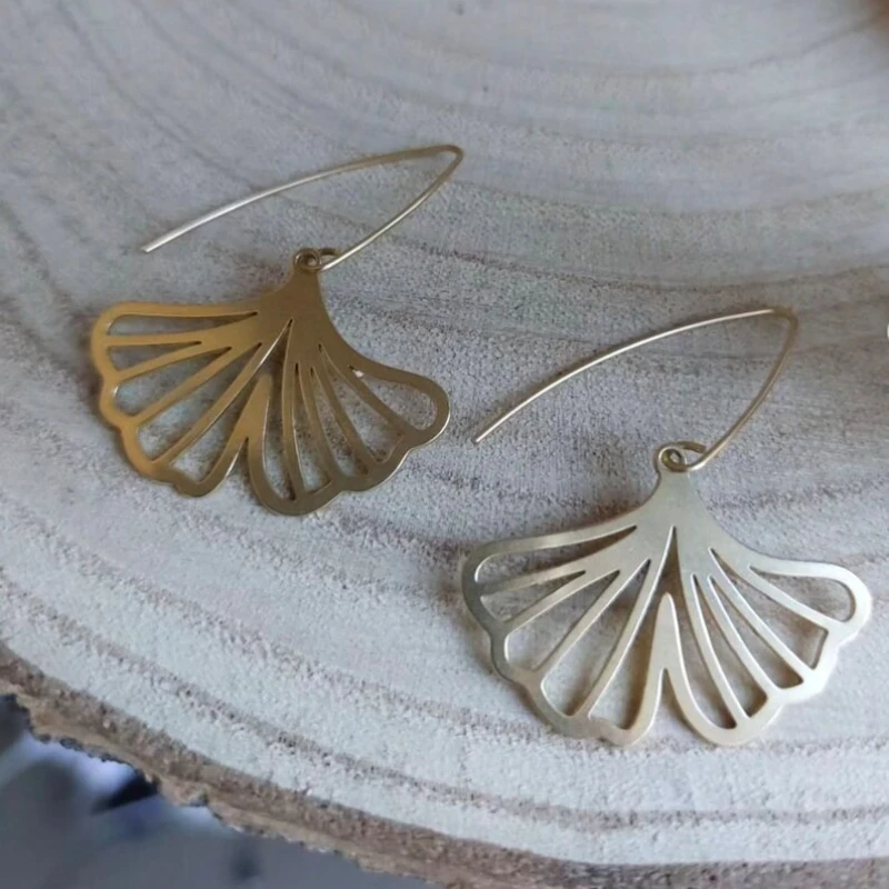 Ginkgo Leaf Gold-plated Patterned Drop Earrings for Women Stainless Steel Fashionable Simple Bohemian Vacation Jewelry
Ginkgo Leaf Gold-plated Patterned Drop Earrings for Women Stainless Steel Fashionable Simple Bohemian Vacation Jewelry